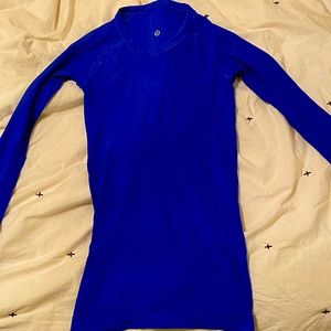 Lululemon long sleeve shirt